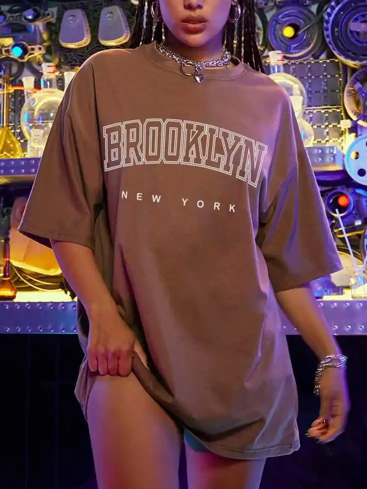 Layer the oversized t shirts