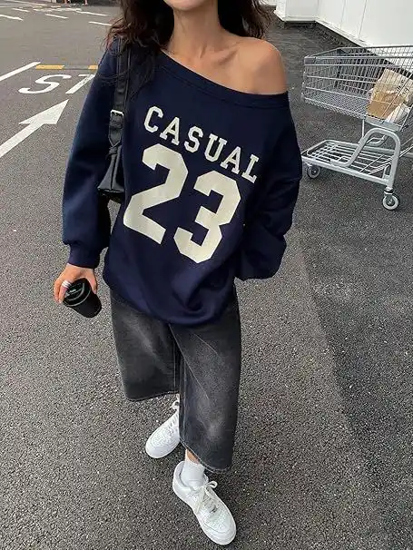 Off shoulder oversized t shirts with jeans