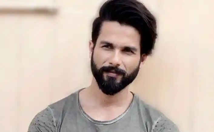 Triangular shape beard Style