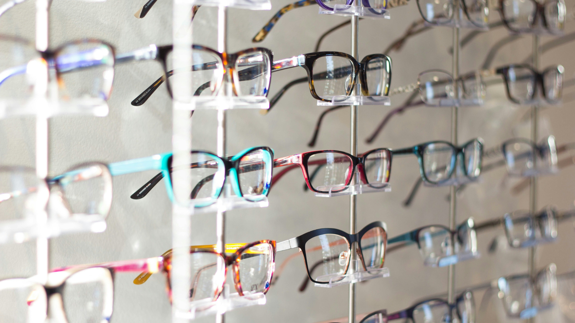 Top Famous Brands for Eyeglasses/Spectacles In India